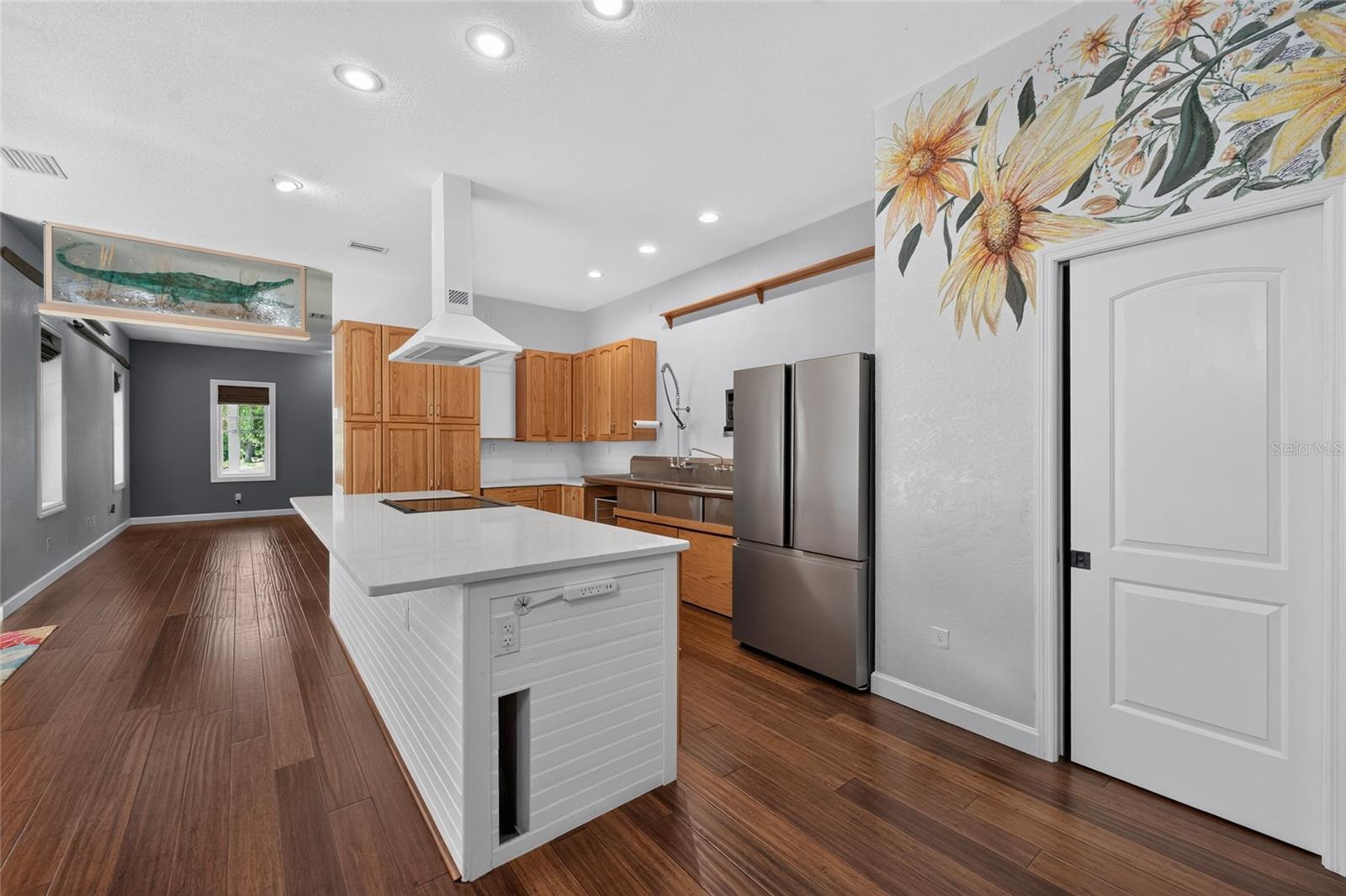 ACERAGE - Residential