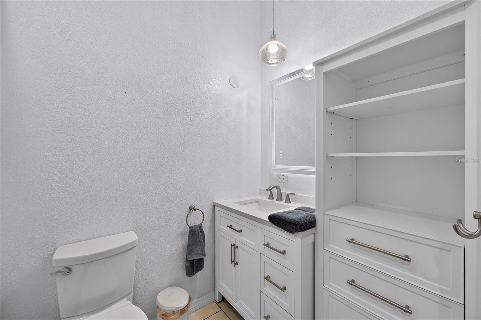 ACERAGE - Residential