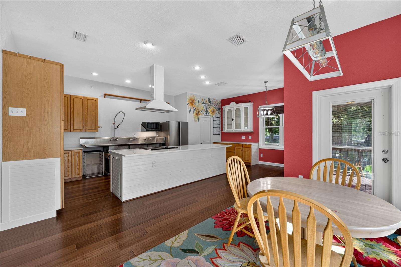 ACERAGE - Residential