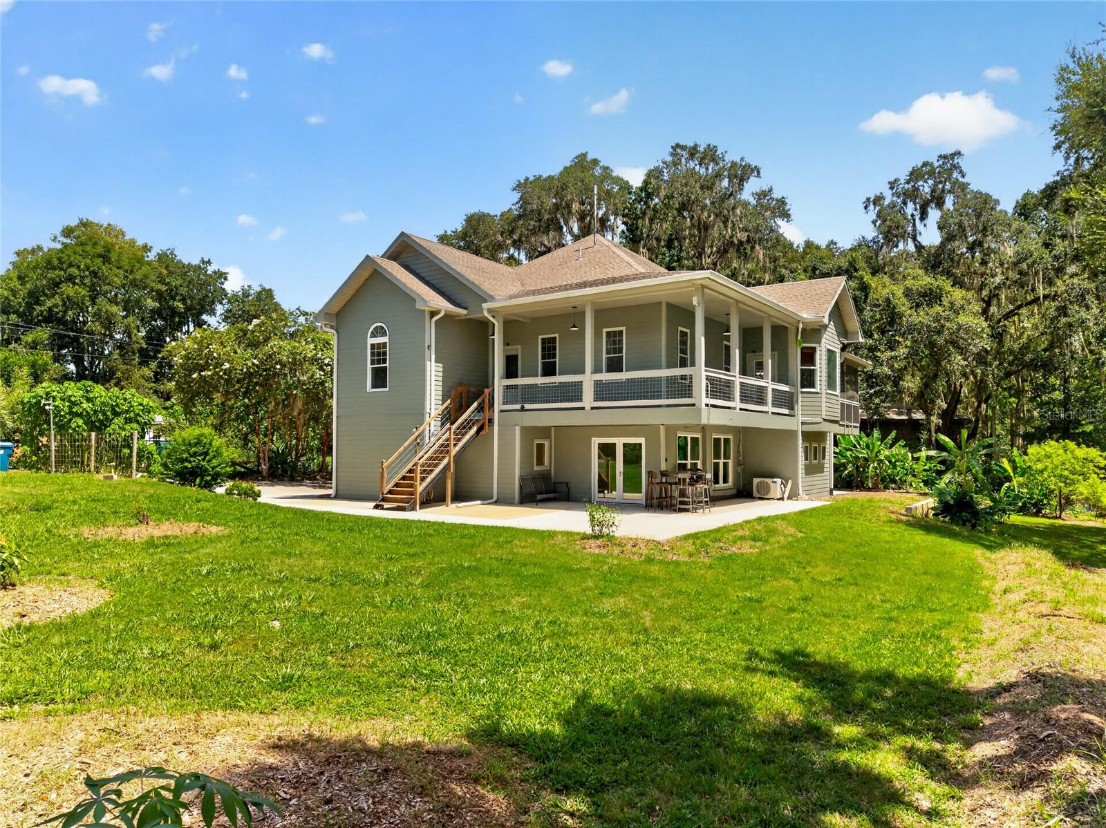 ACERAGE - Residential