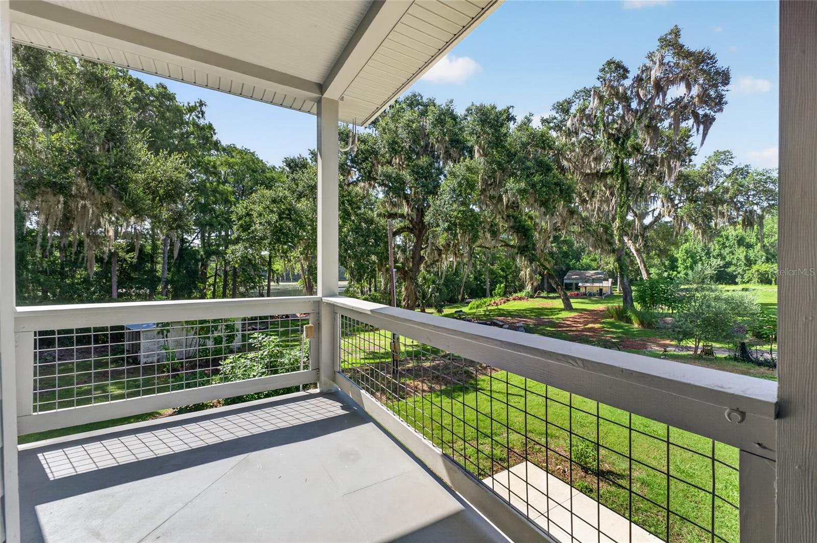 ACERAGE - Residential