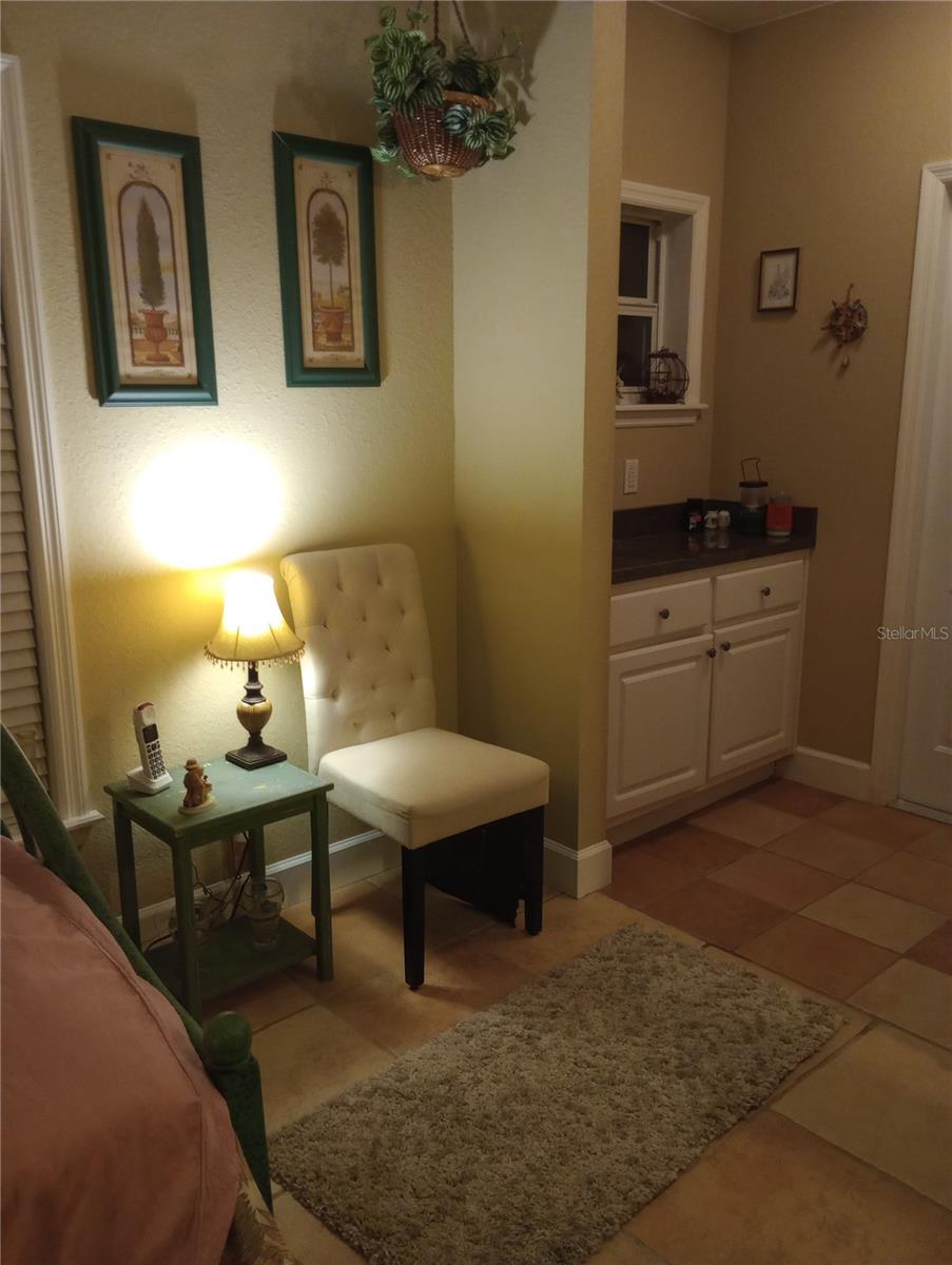 FLORIDA ORANGE GROVE CORP - Residential