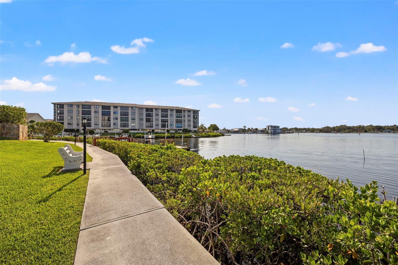 SAND PEBBLE POINTE CONDO 01 AMD 02 - Residential