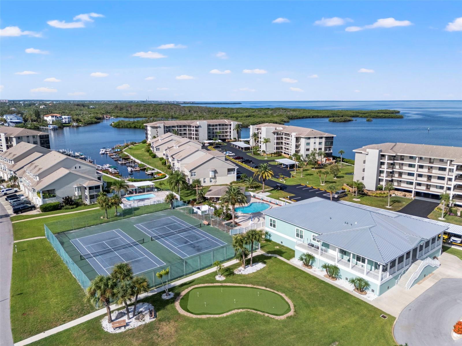SAND PEBBLE POINTE CONDO 01 AMD 02 - Residential