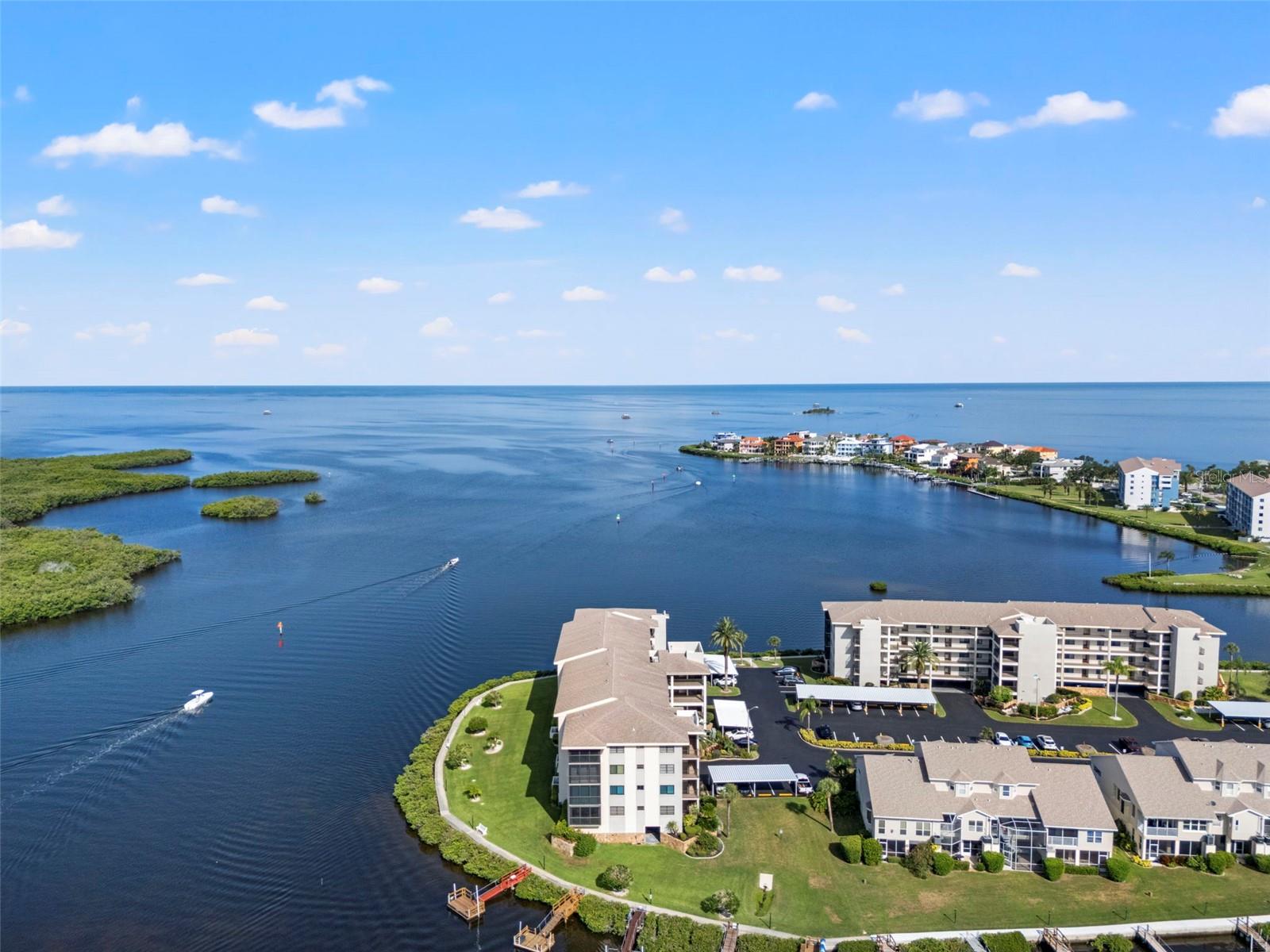SAND PEBBLE POINTE CONDO 01 AMD 02 - Residential