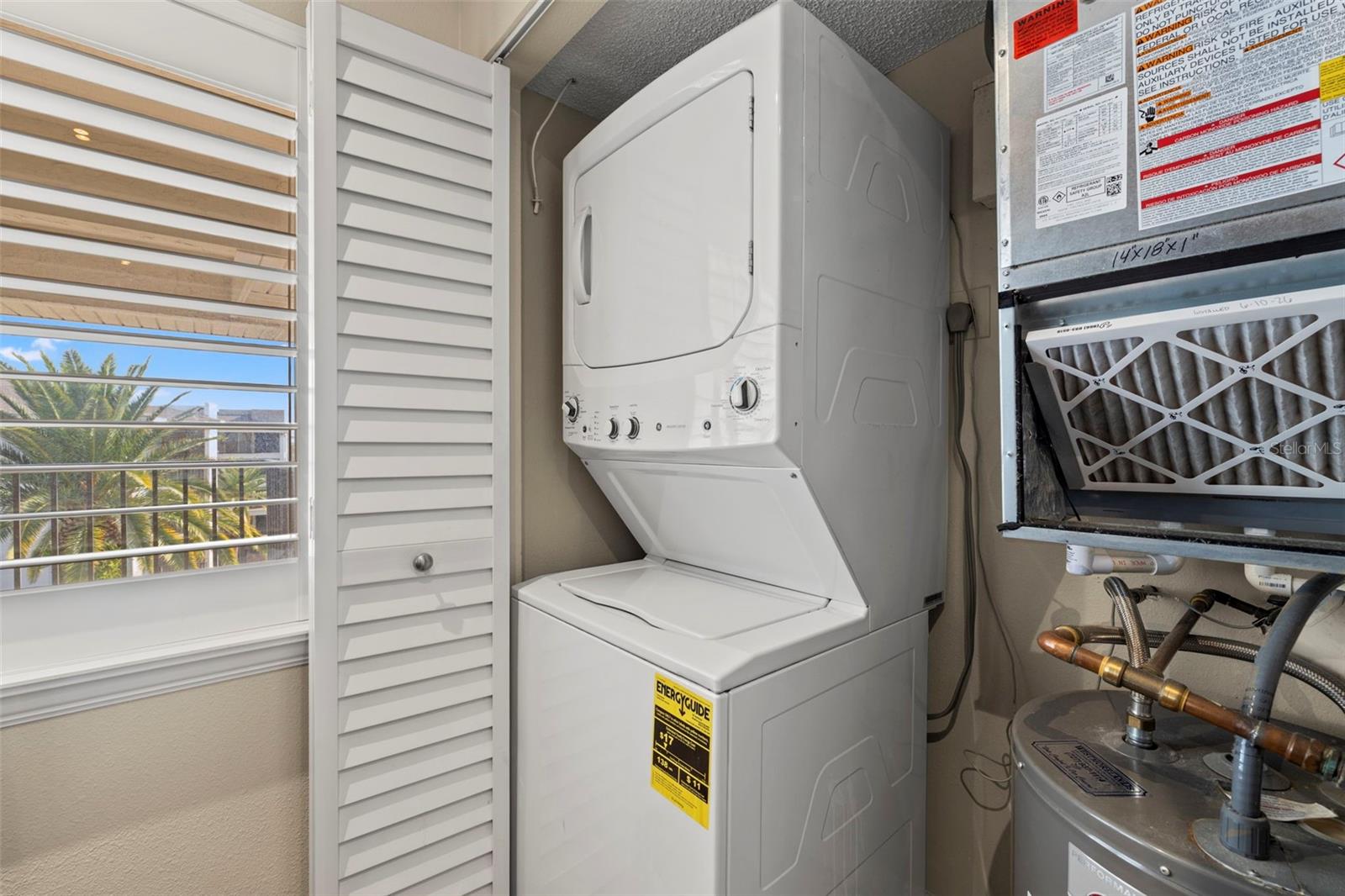 SAND PEBBLE POINTE CONDO 01 AMD 02 - Residential