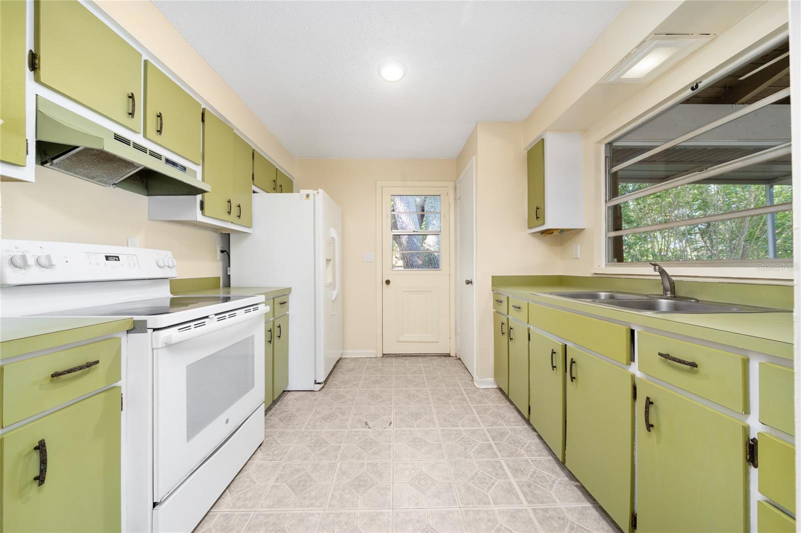 MARION OAKS #2 - Residential