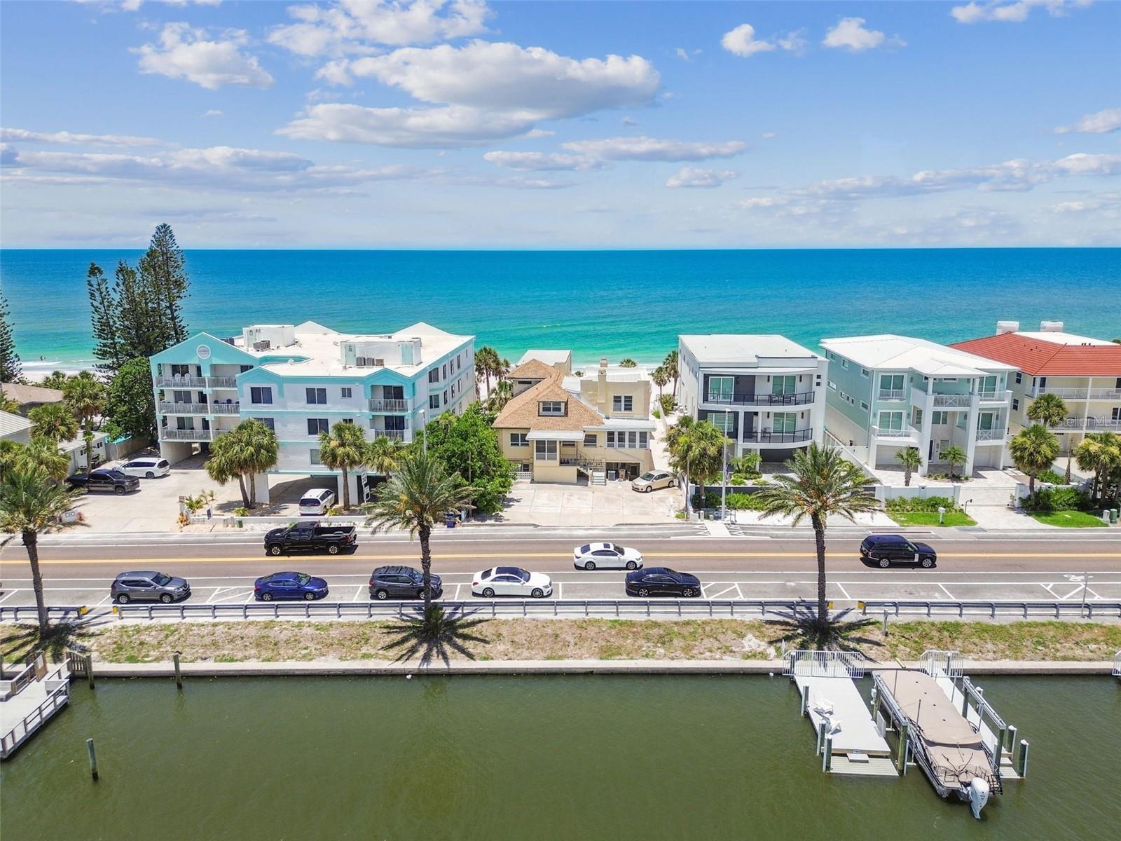 INDIAN ROCKS - Residential