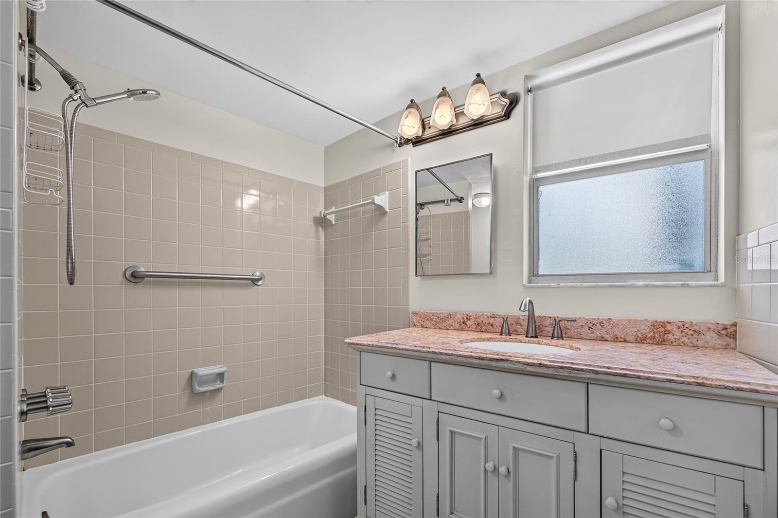 PURITAN ARMS - Residential
