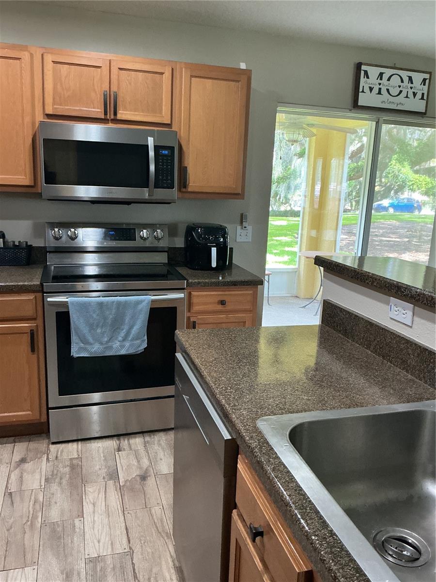 MANGO RIDGE TWNHMS - Residential