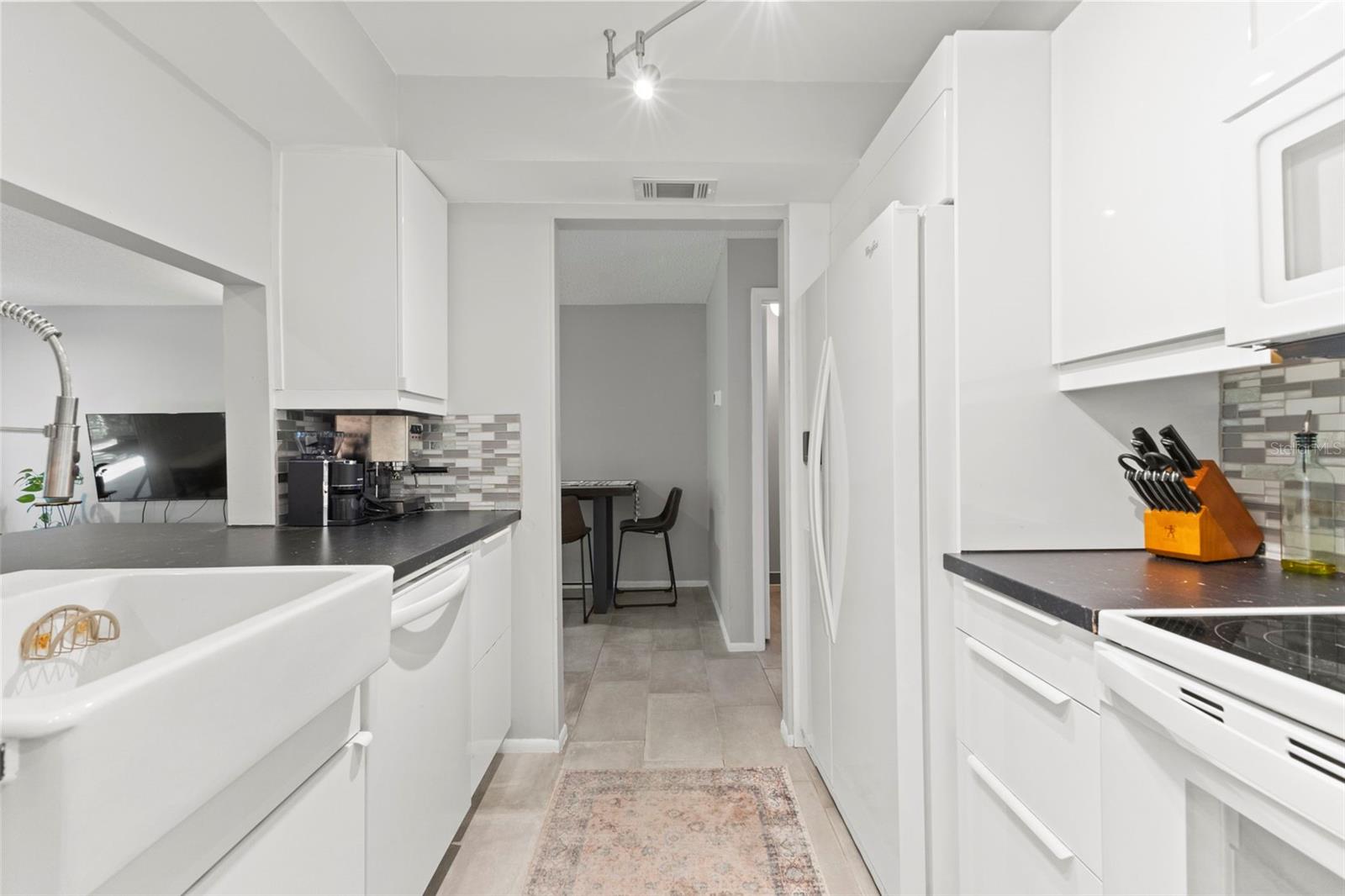 BELLEAIR FOREST GARDEN CONDO - Residential