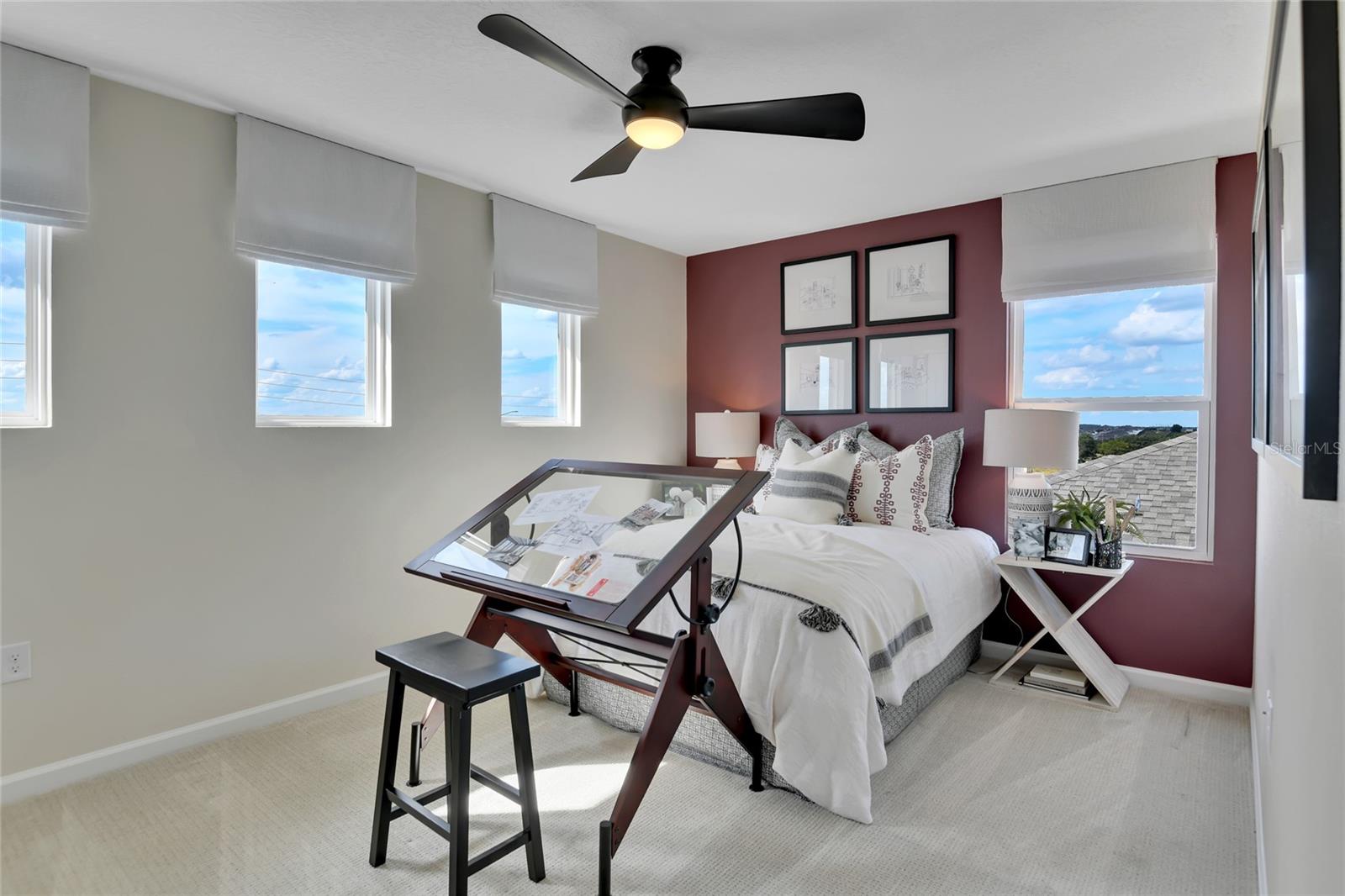 SEASONS AT MAGNOLIA POINTE - Residential