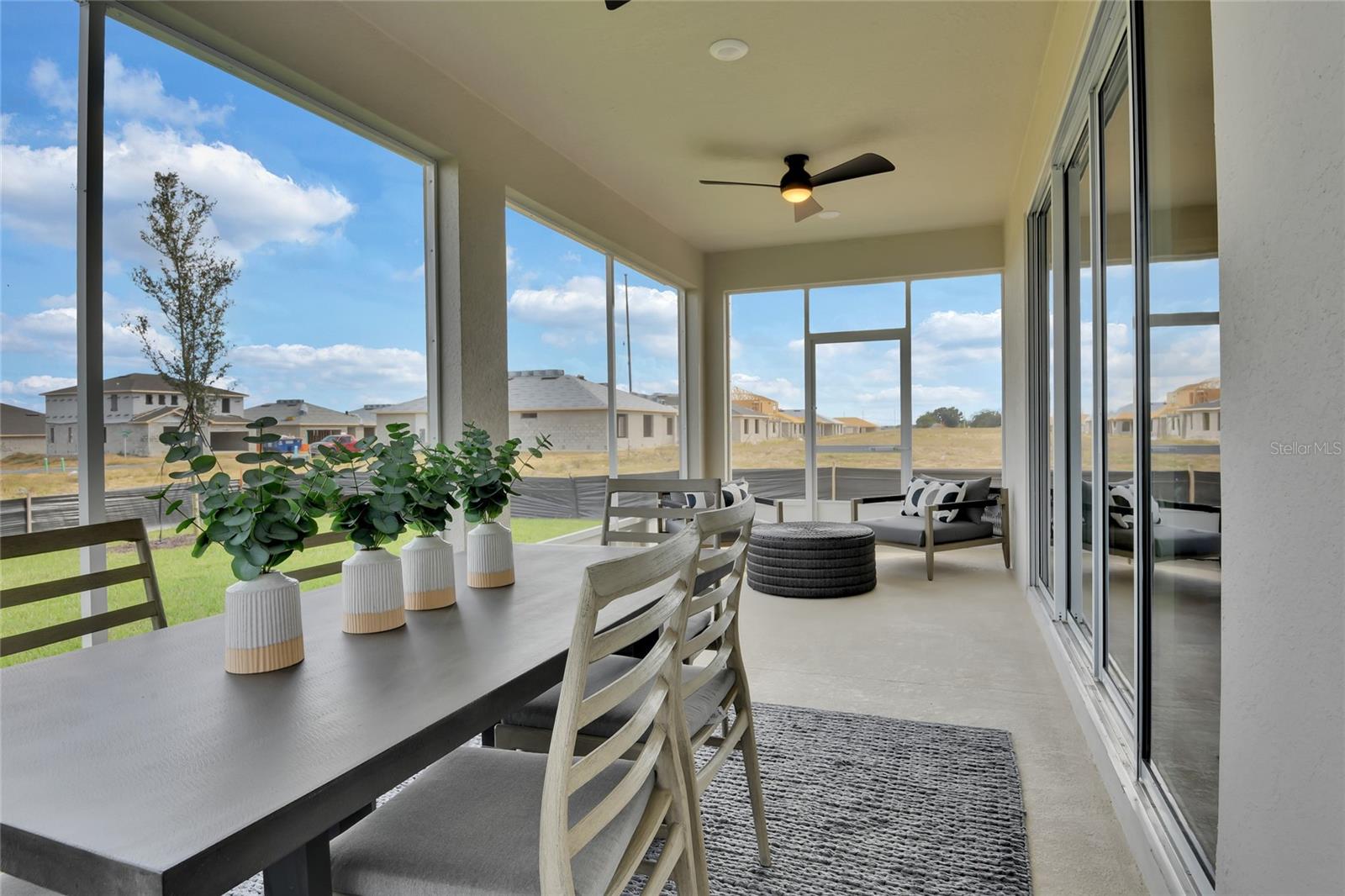 SEASONS AT MAGNOLIA POINTE - Residential