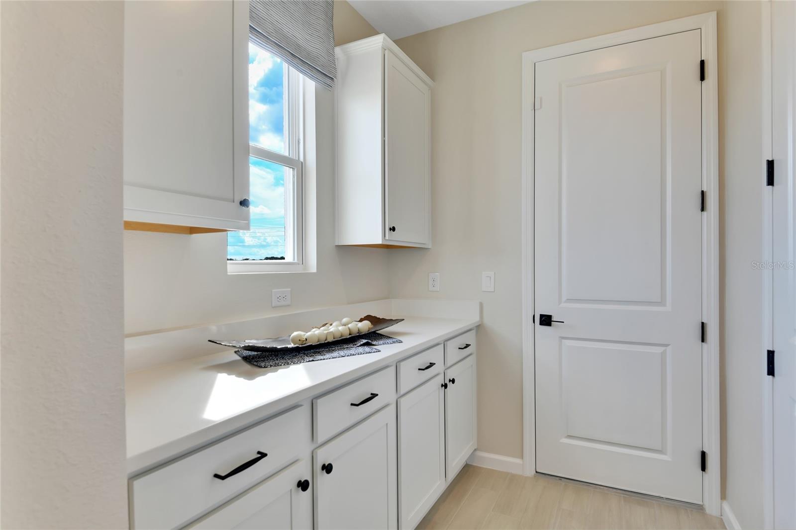 SEASONS AT MAGNOLIA POINTE - Residential