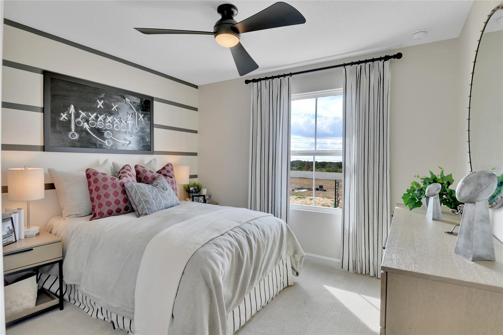 SEASONS AT MAGNOLIA POINTE - Residential