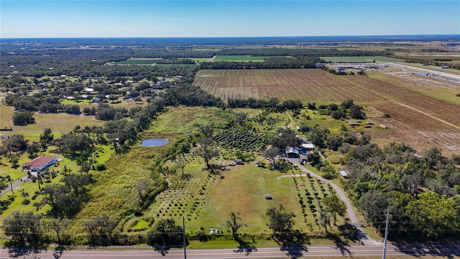 ACREAGE - Land