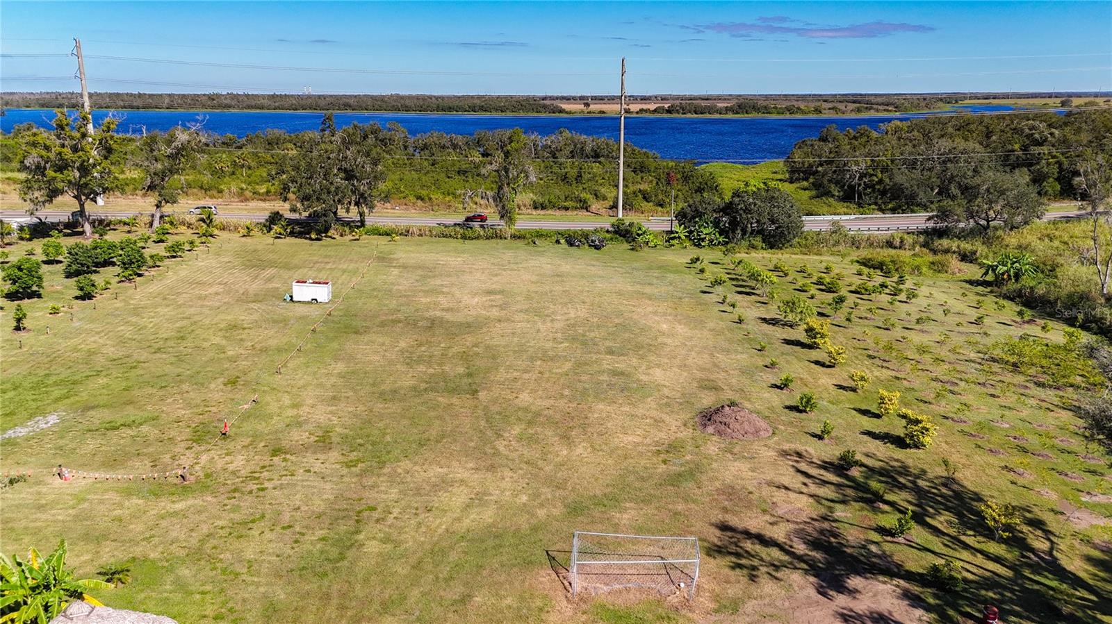 ACREAGE - Land