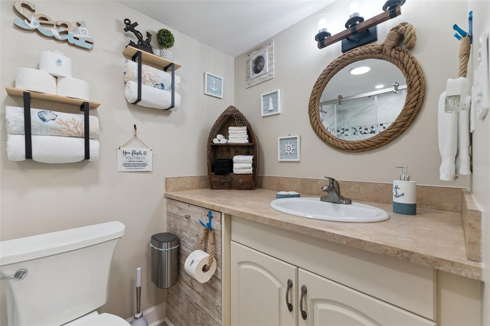 MARINERS COVE CONDO - Residential