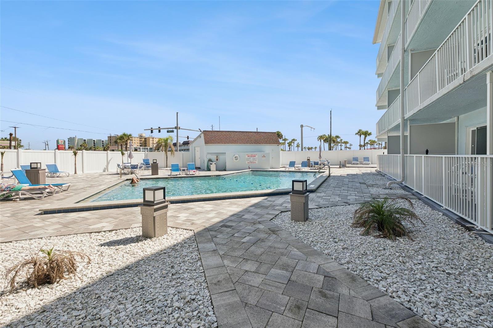 MARINERS COVE CONDO - Residential