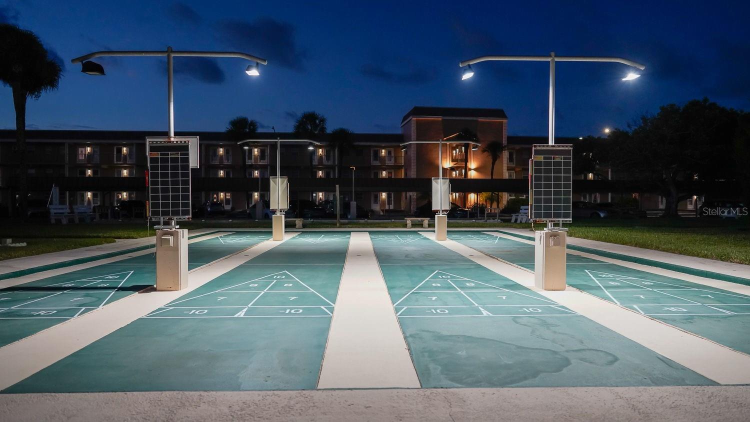 BOCA CIEGA POINT EAST - Residential