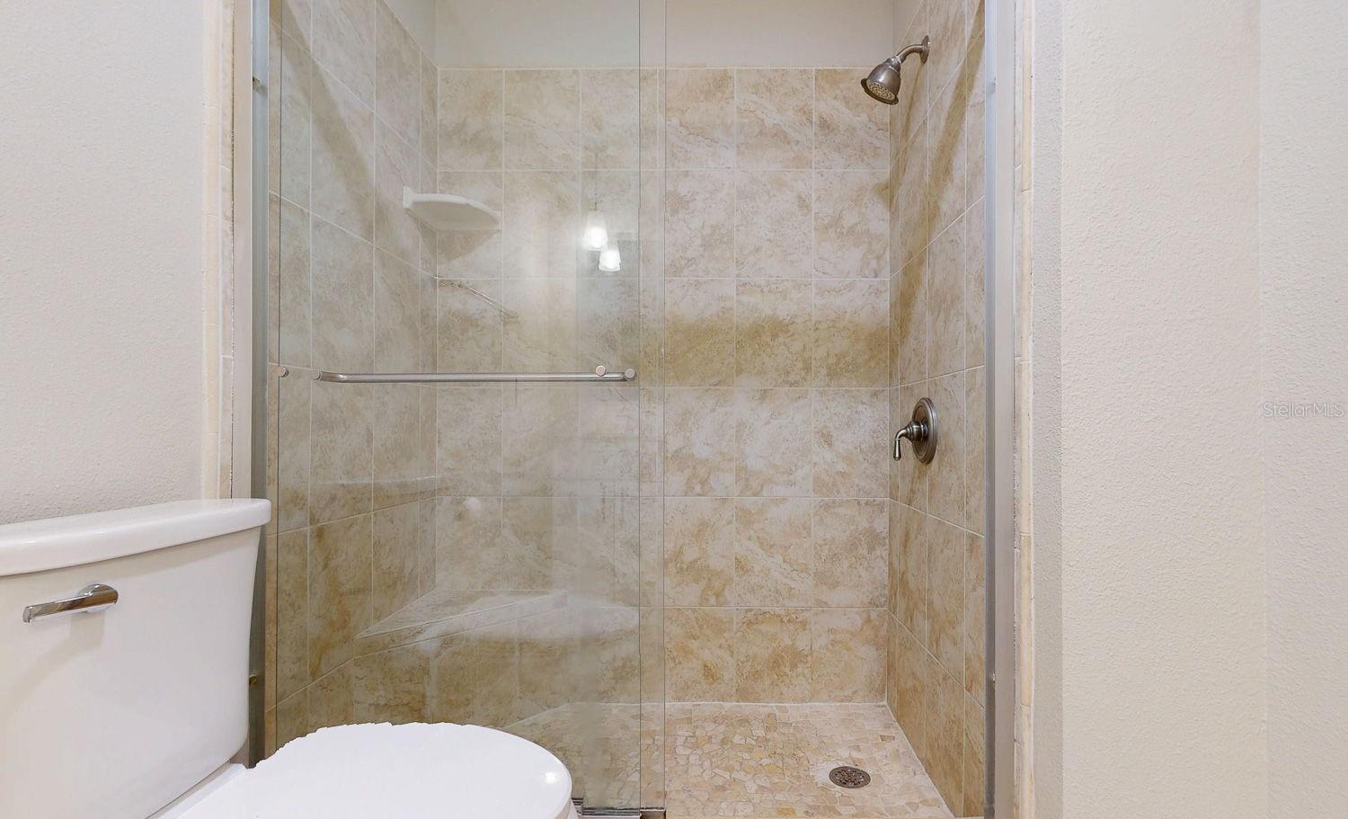 BOCA CIEGA POINT EAST - Residential
