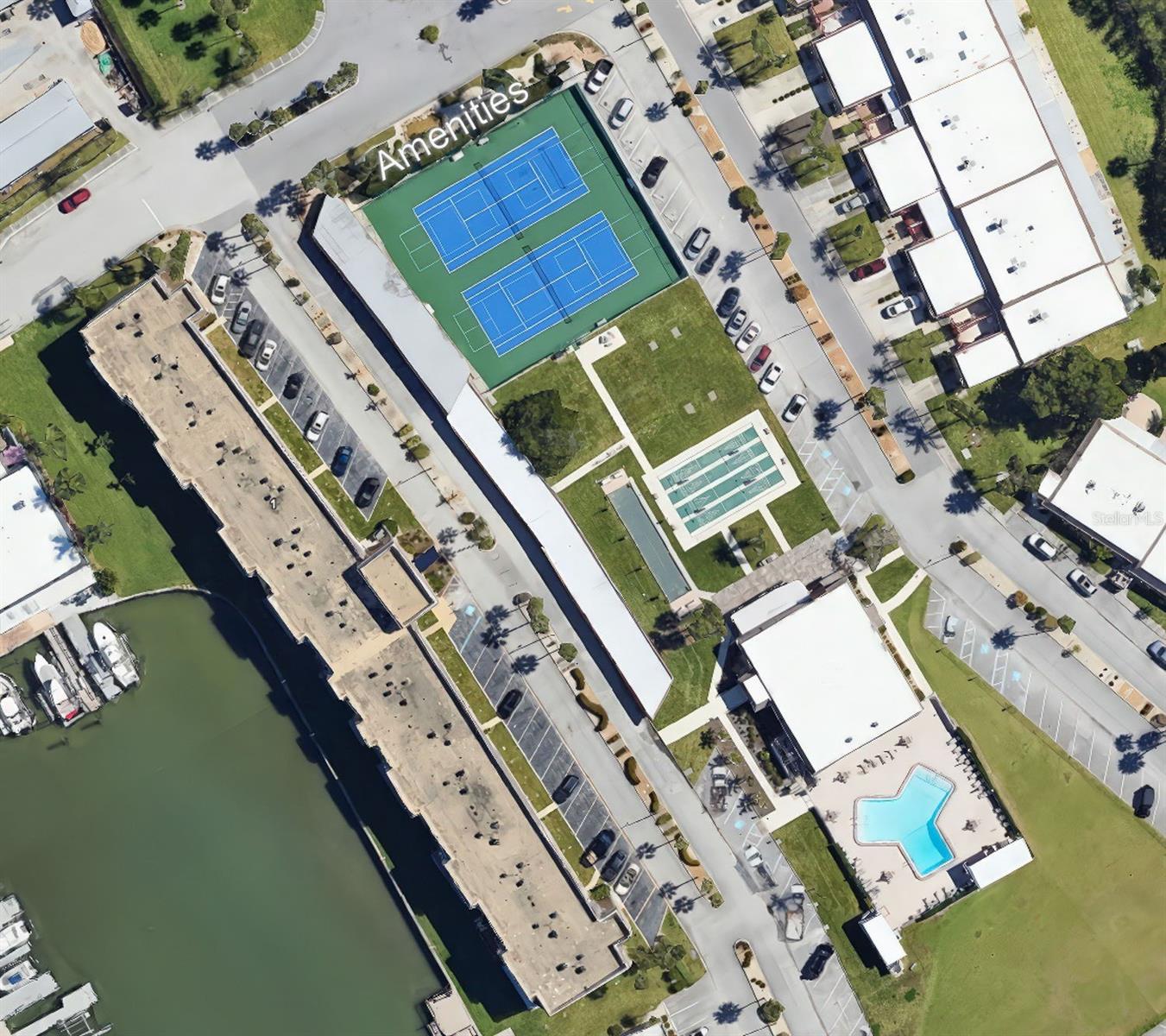 BOCA CIEGA POINT EAST - Residential