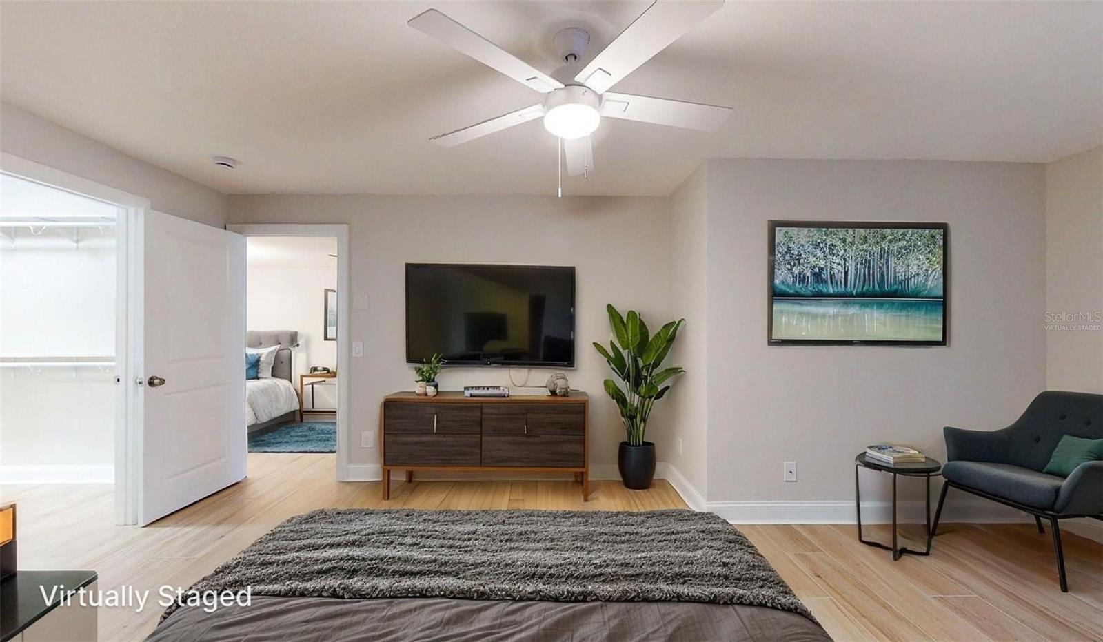 BOCA CIEGA POINT EAST - Residential