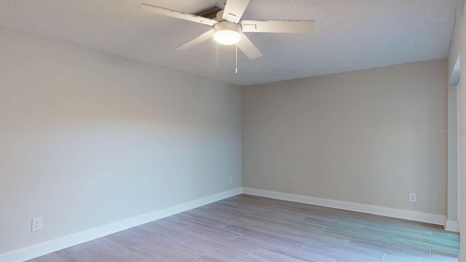 BOCA CIEGA POINT EAST - Residential