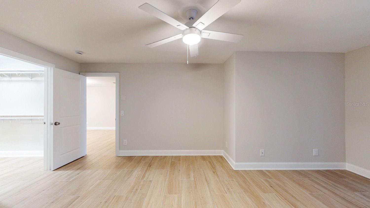 BOCA CIEGA POINT EAST - Residential