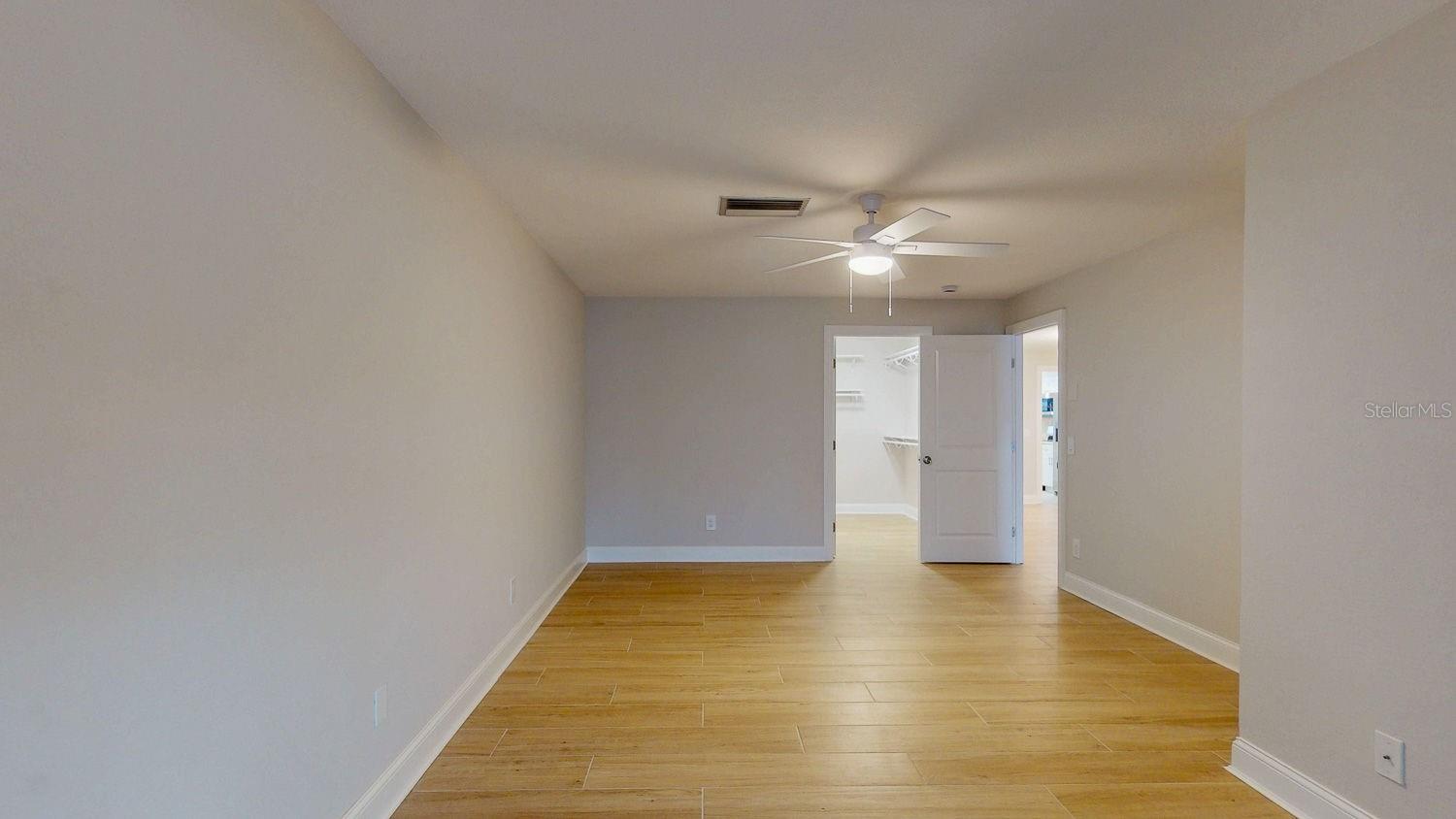 BOCA CIEGA POINT EAST - Residential