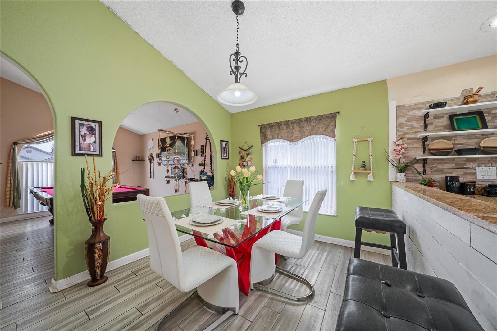 EAGLERIDGE PH 02 - Residential
