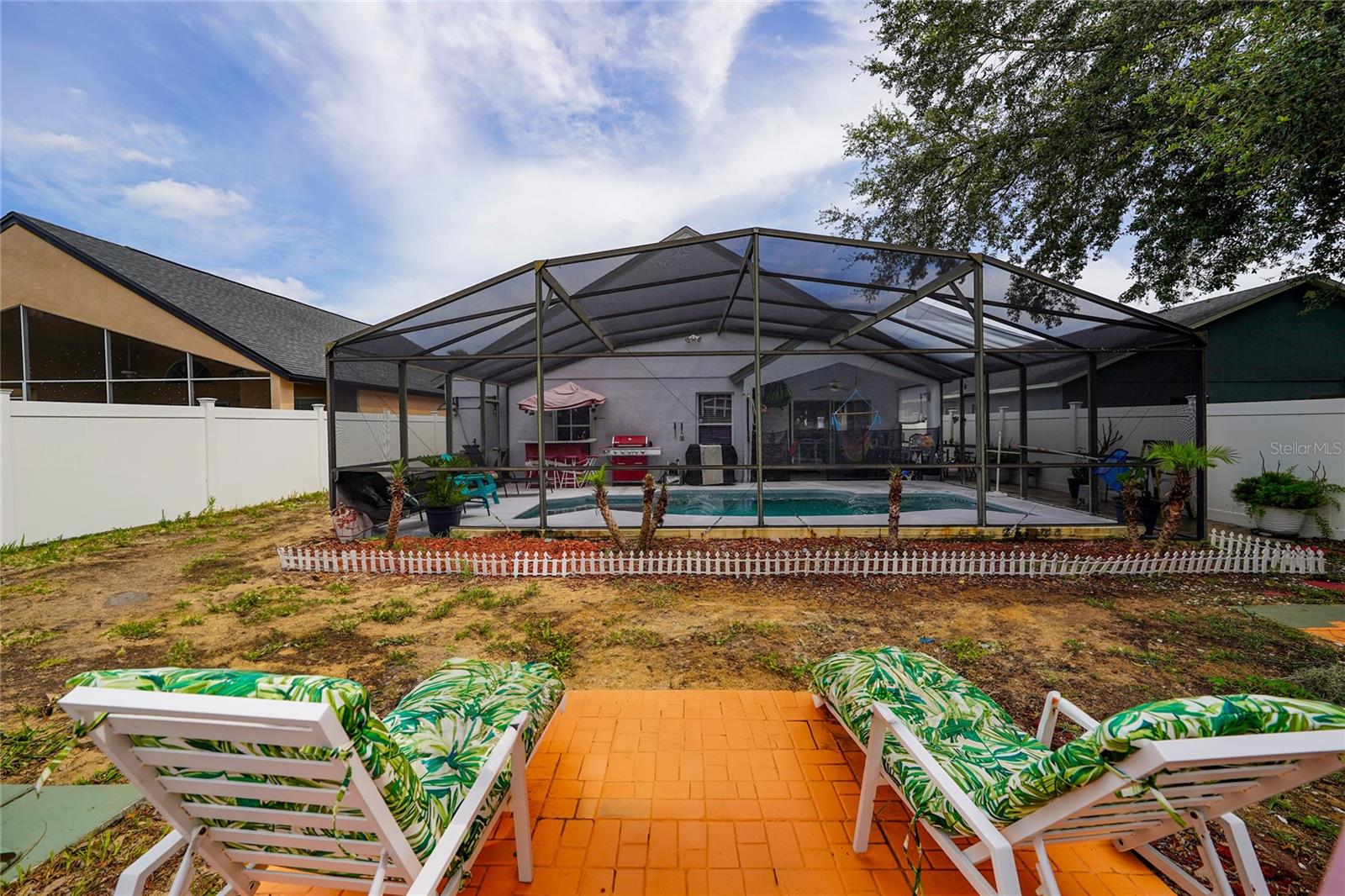 EAGLERIDGE PH 02 - Residential