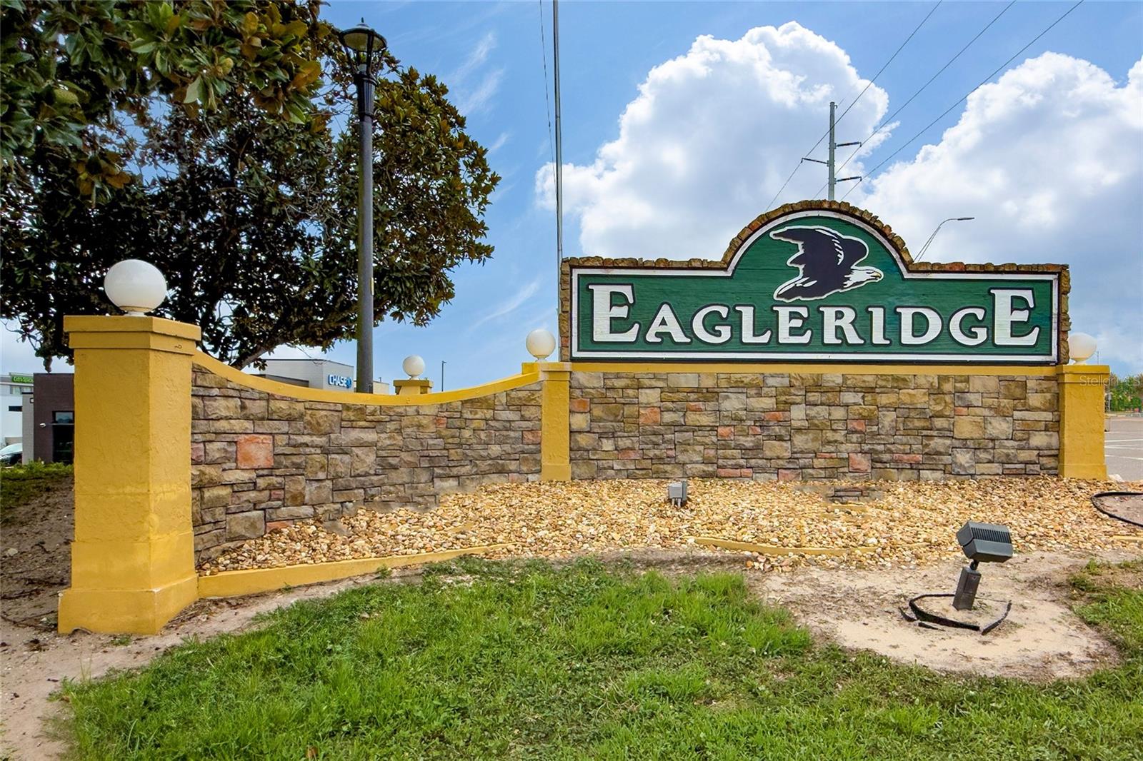 EAGLERIDGE PH 02 - Residential
