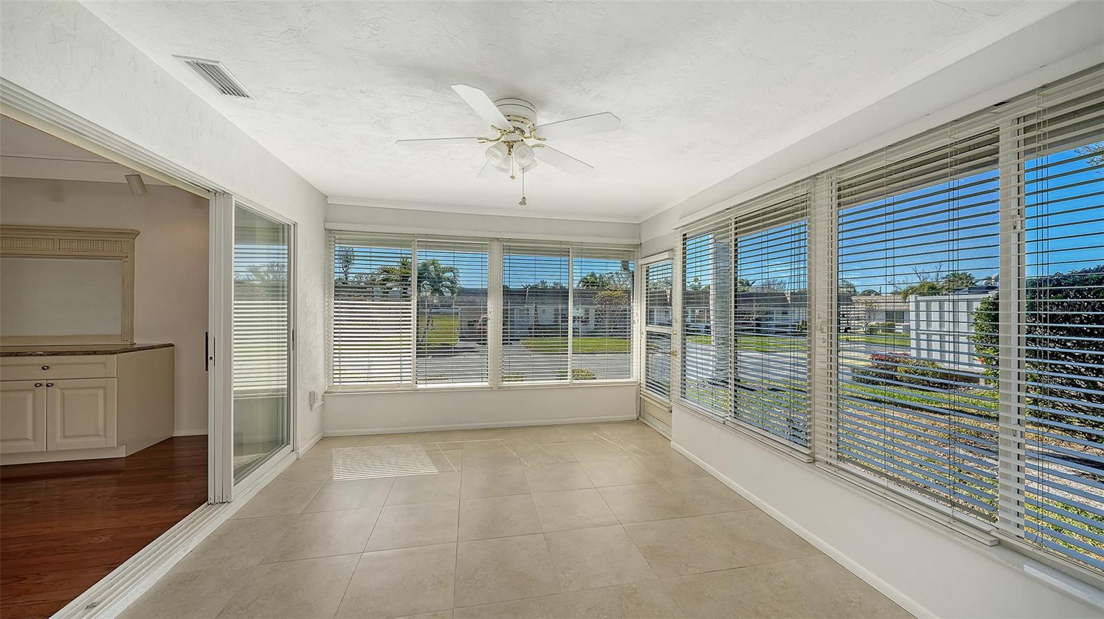 STRATHMORE RIVERSIDE II - Residential