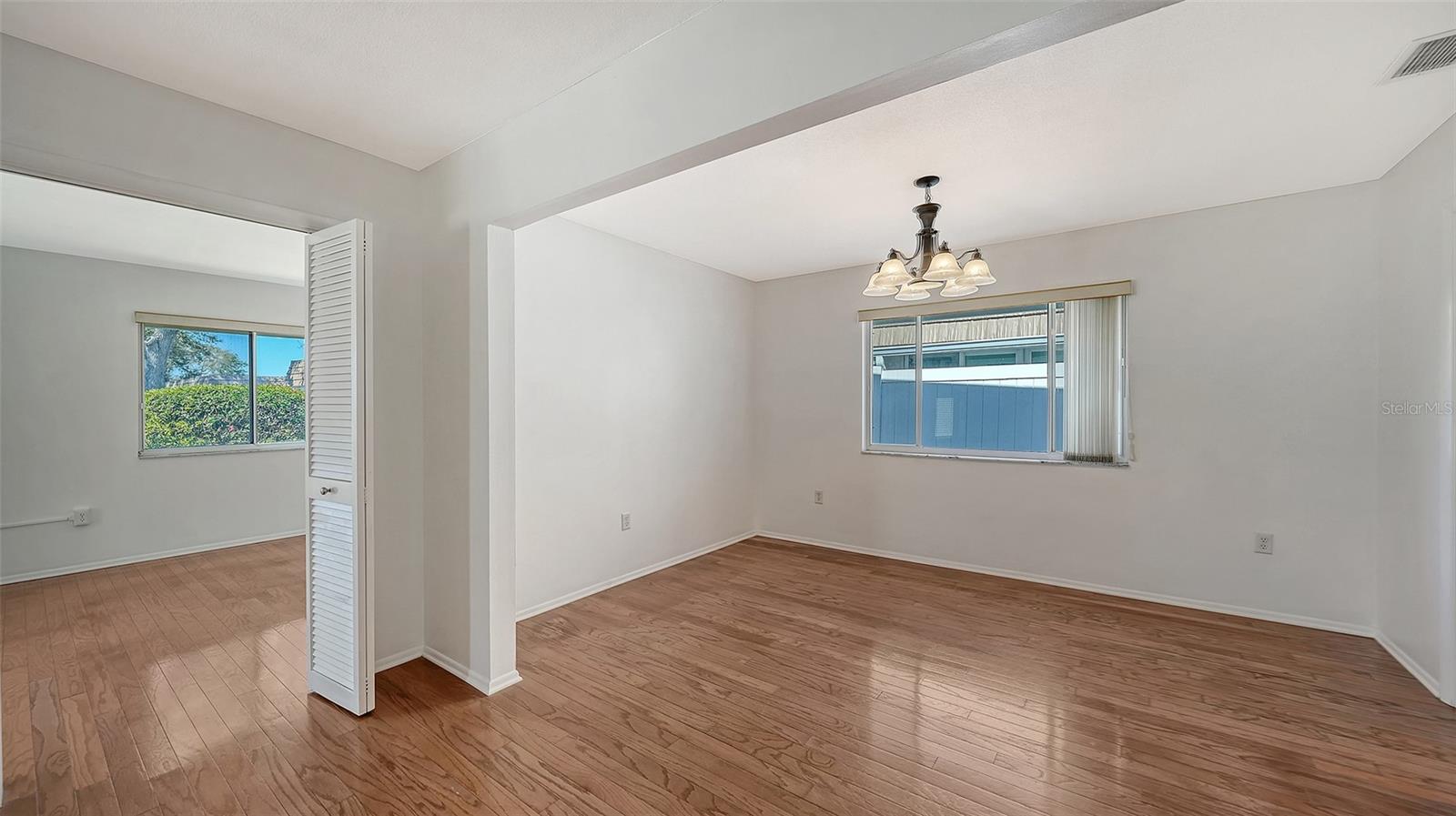 STRATHMORE RIVERSIDE II - Residential