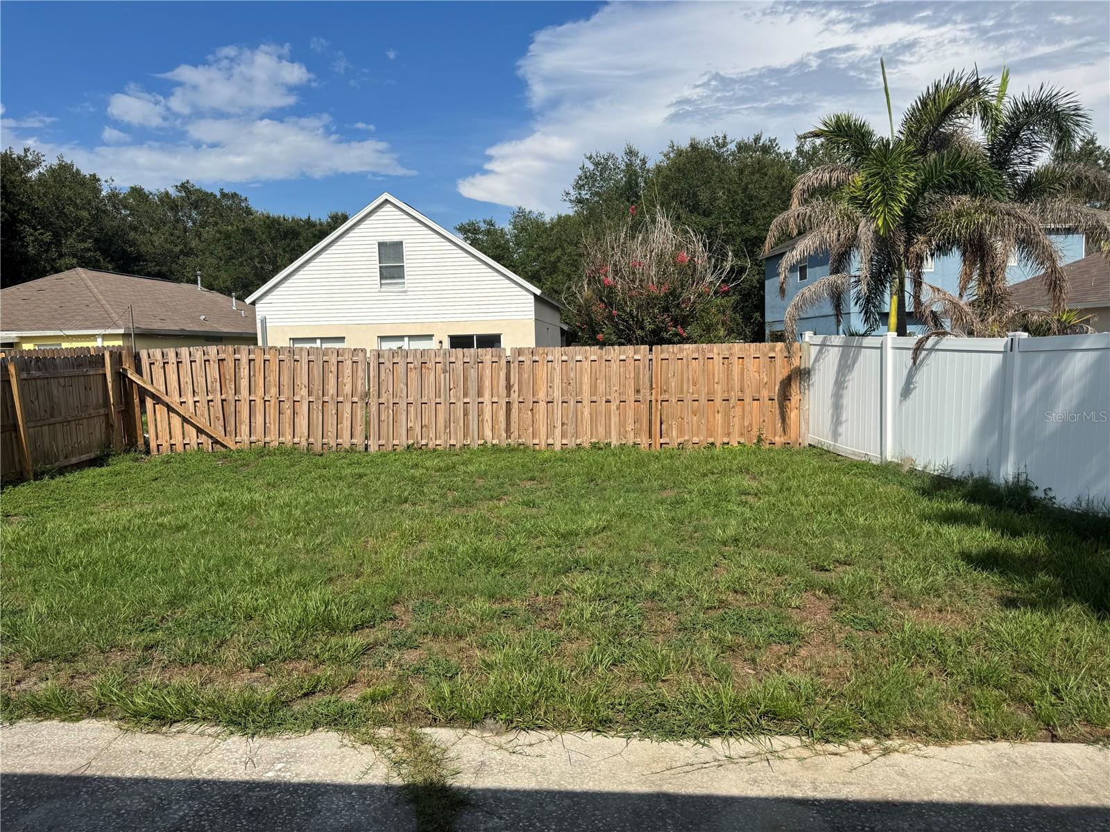 LAKESIDE TRACT A1 - Residential