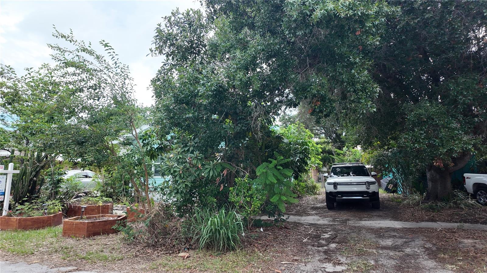 PASADENA GARDENS GULFVIEW SEC - Residential