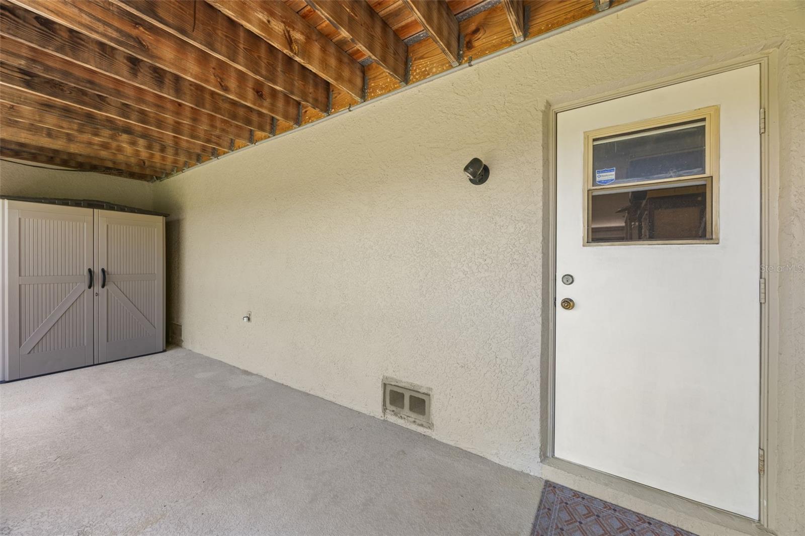 BAYSHORE TWNHS - Residential