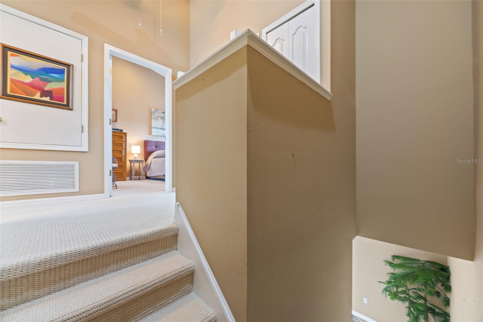 BAYSHORE TWNHS - Residential