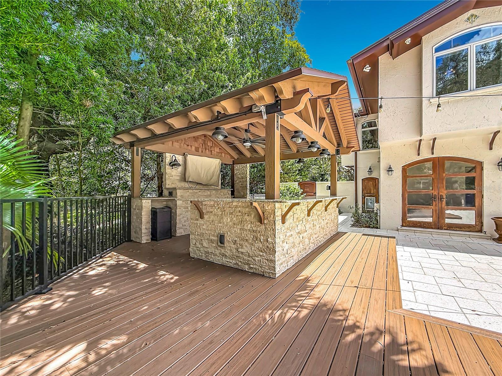 SPANISH TRAILS - Residential