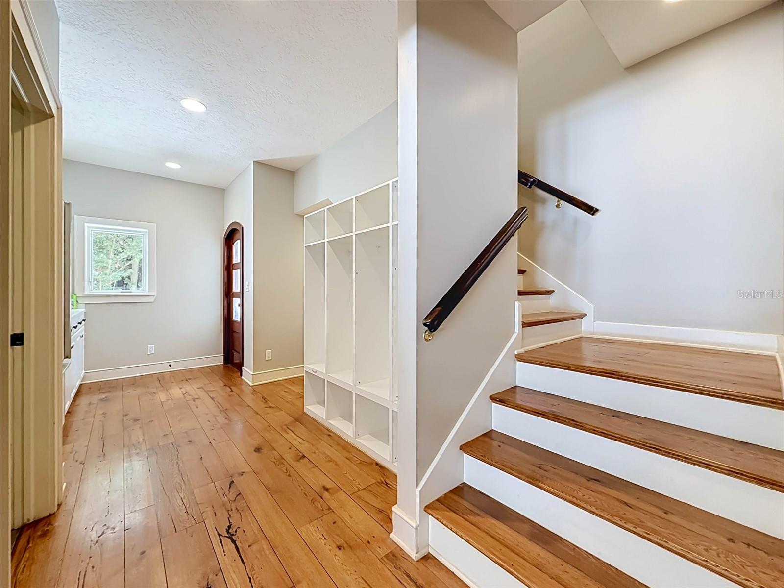 SPANISH TRAILS - Residential