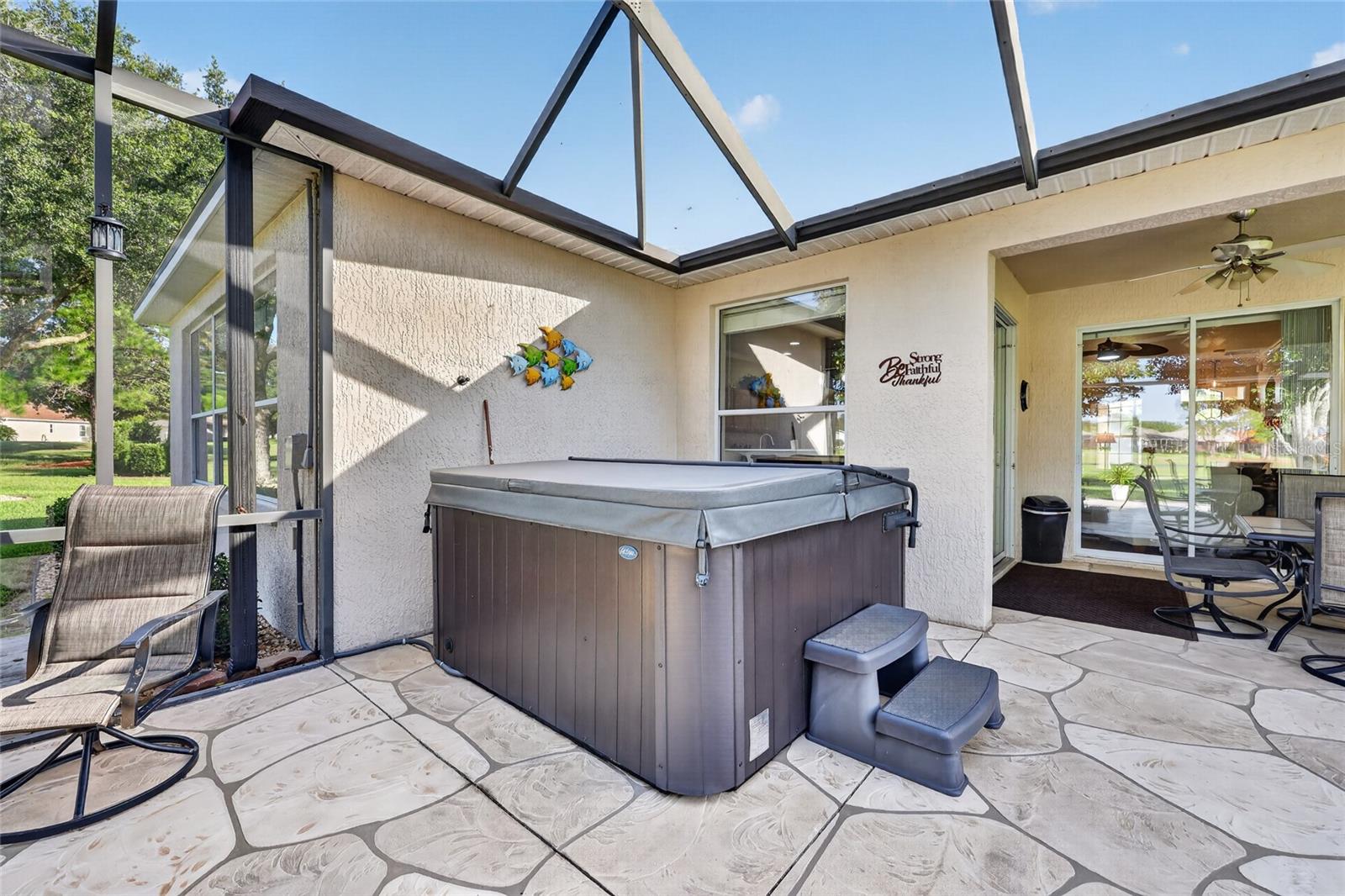 SUMMERGLEN PH 04 - Residential