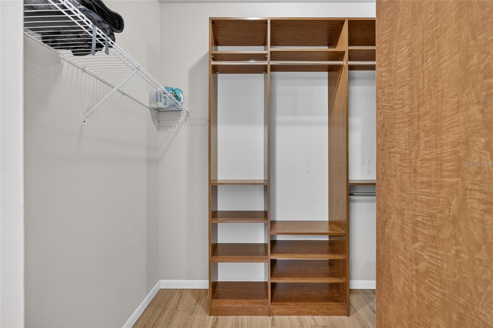 SUMMERGLEN PH 04 - Residential
