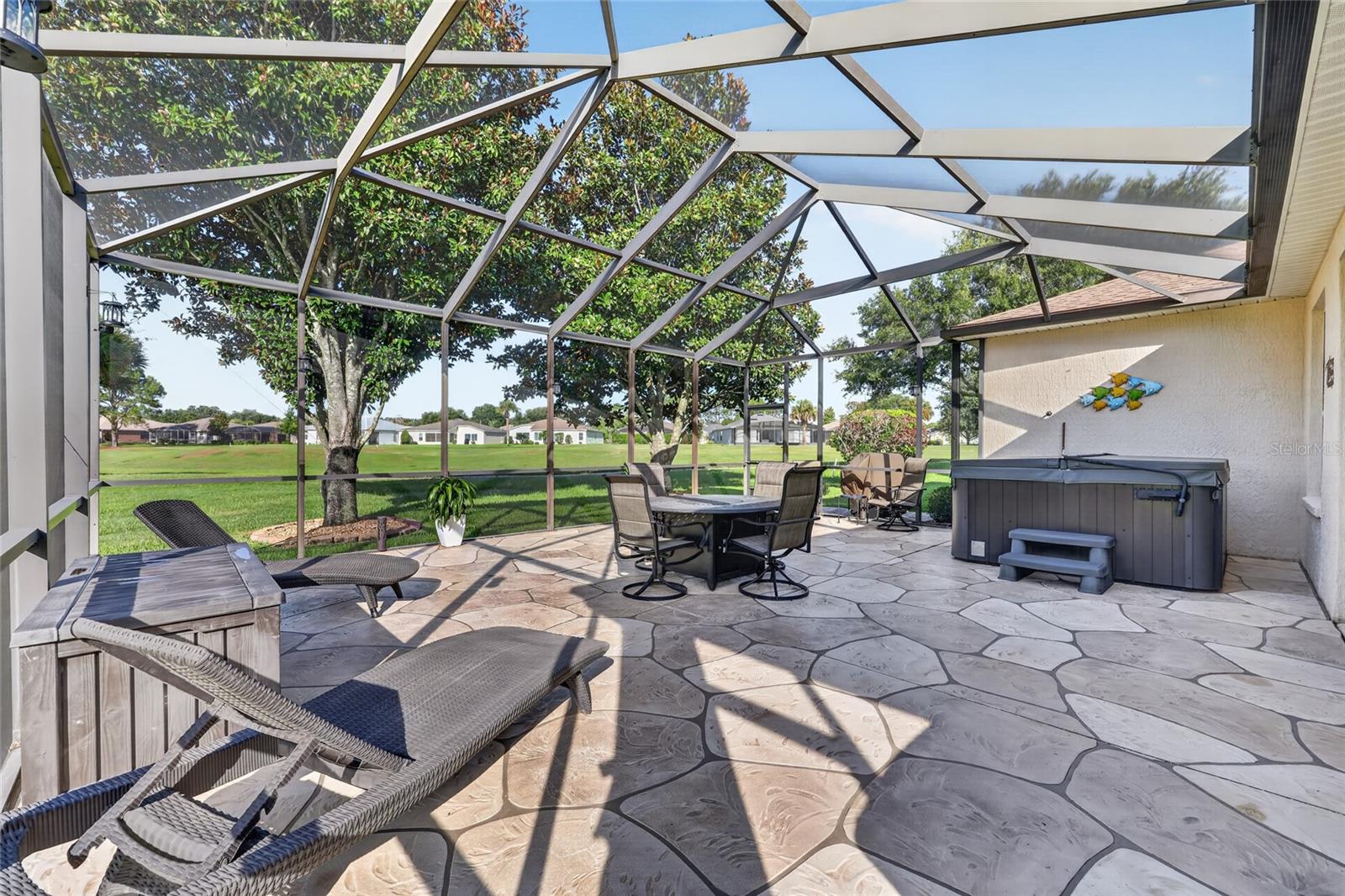 SUMMERGLEN PH 04 - Residential