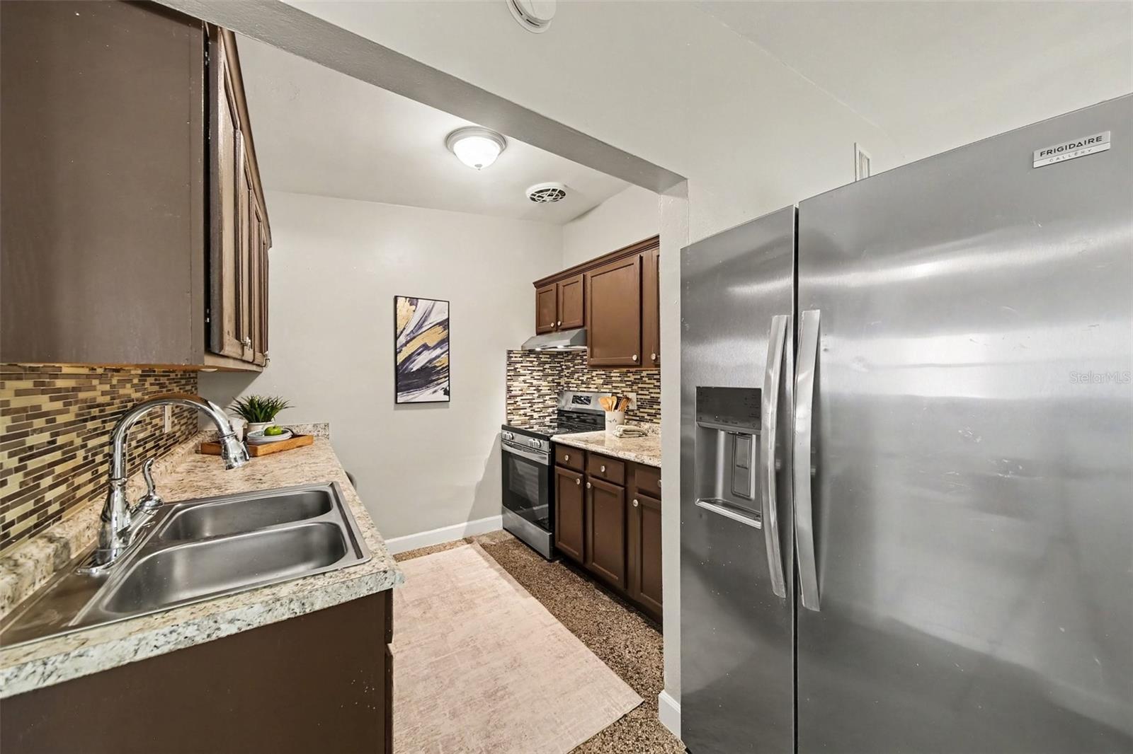 SUBURBAN HOMES FIRST ADD - Residential