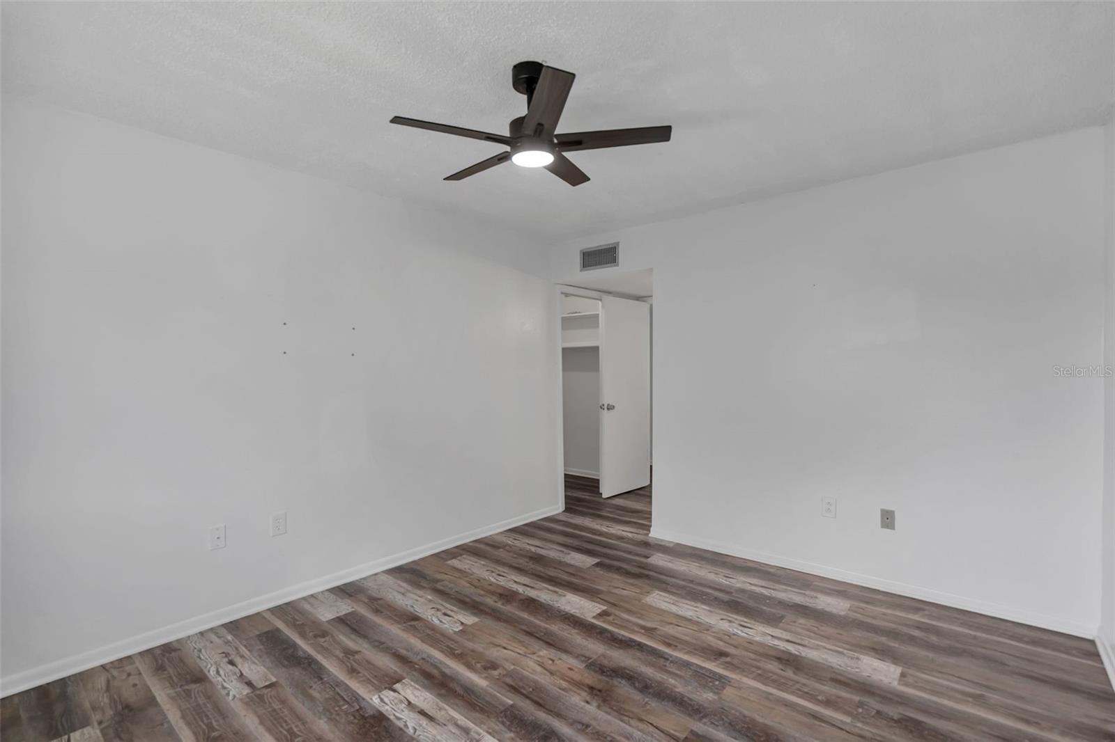 WINDHOVER CONDO - Residential