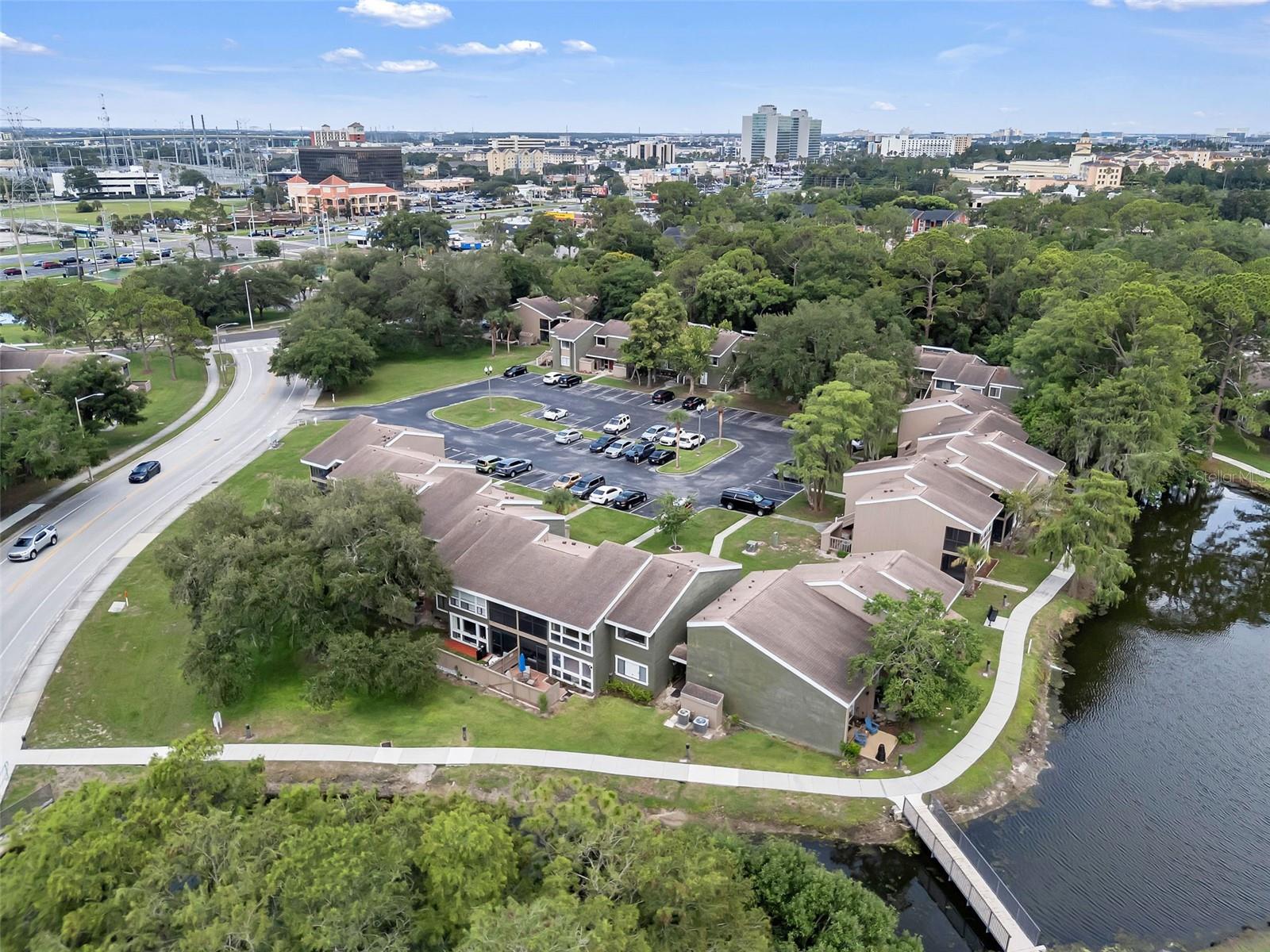 WINDHOVER CONDO - Residential