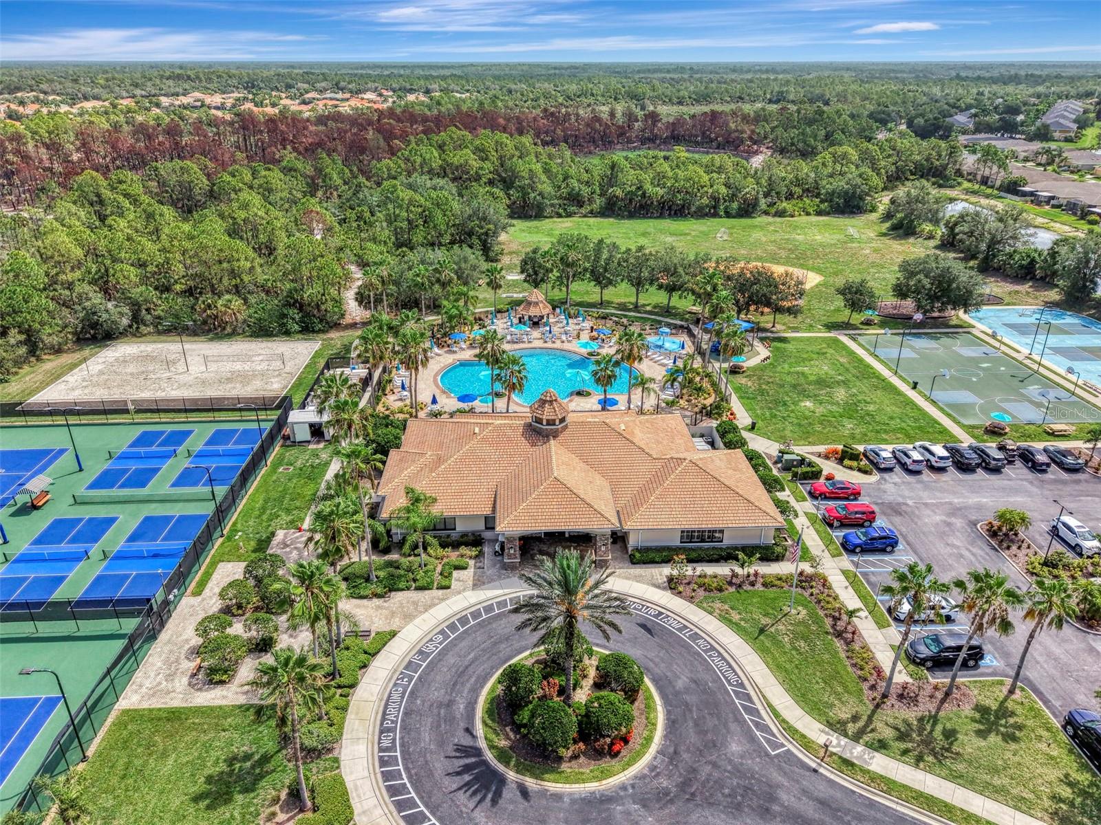 STONEYBROOK AT VENICE - Residential
