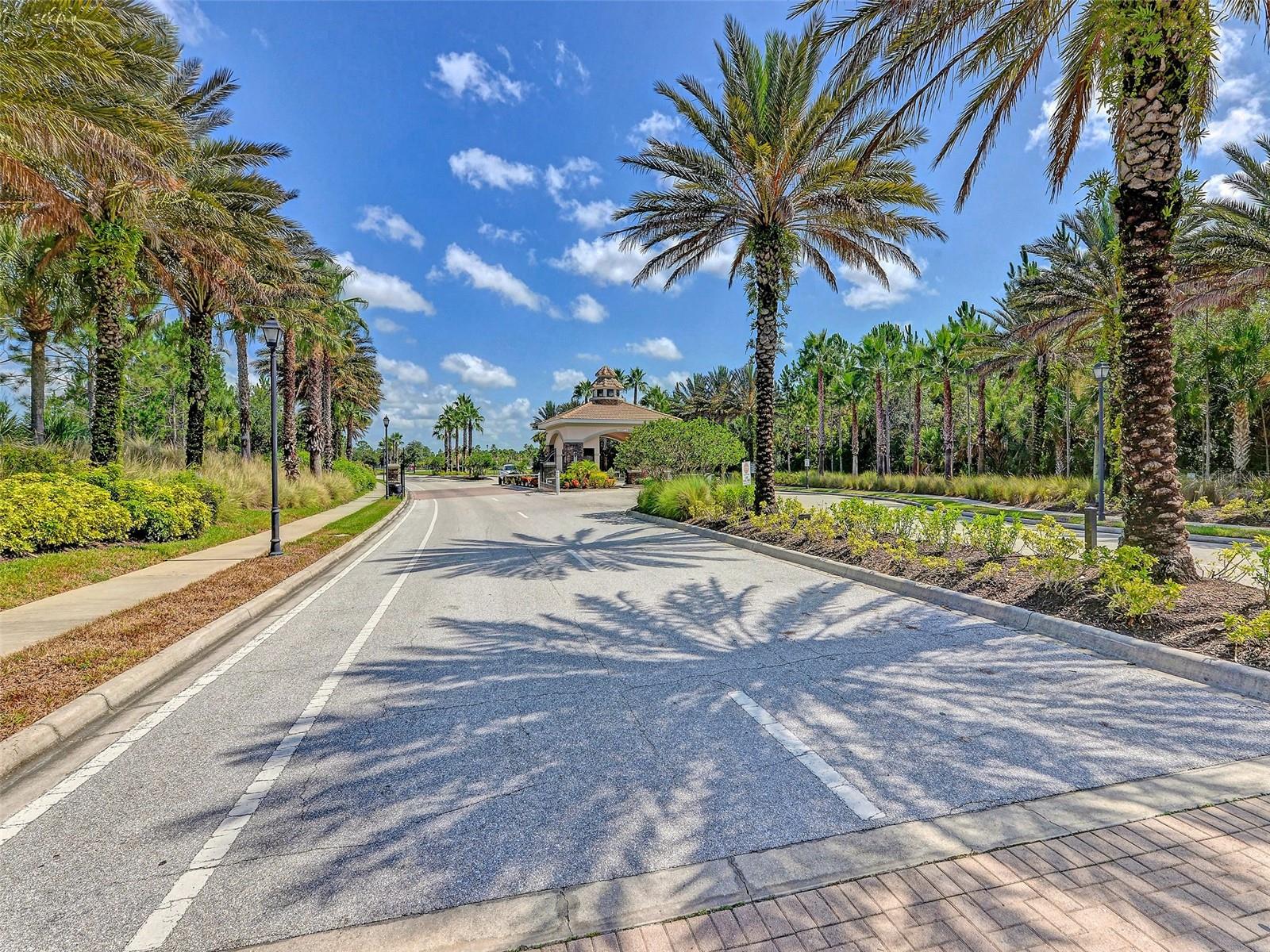 STONEYBROOK AT VENICE - Residential