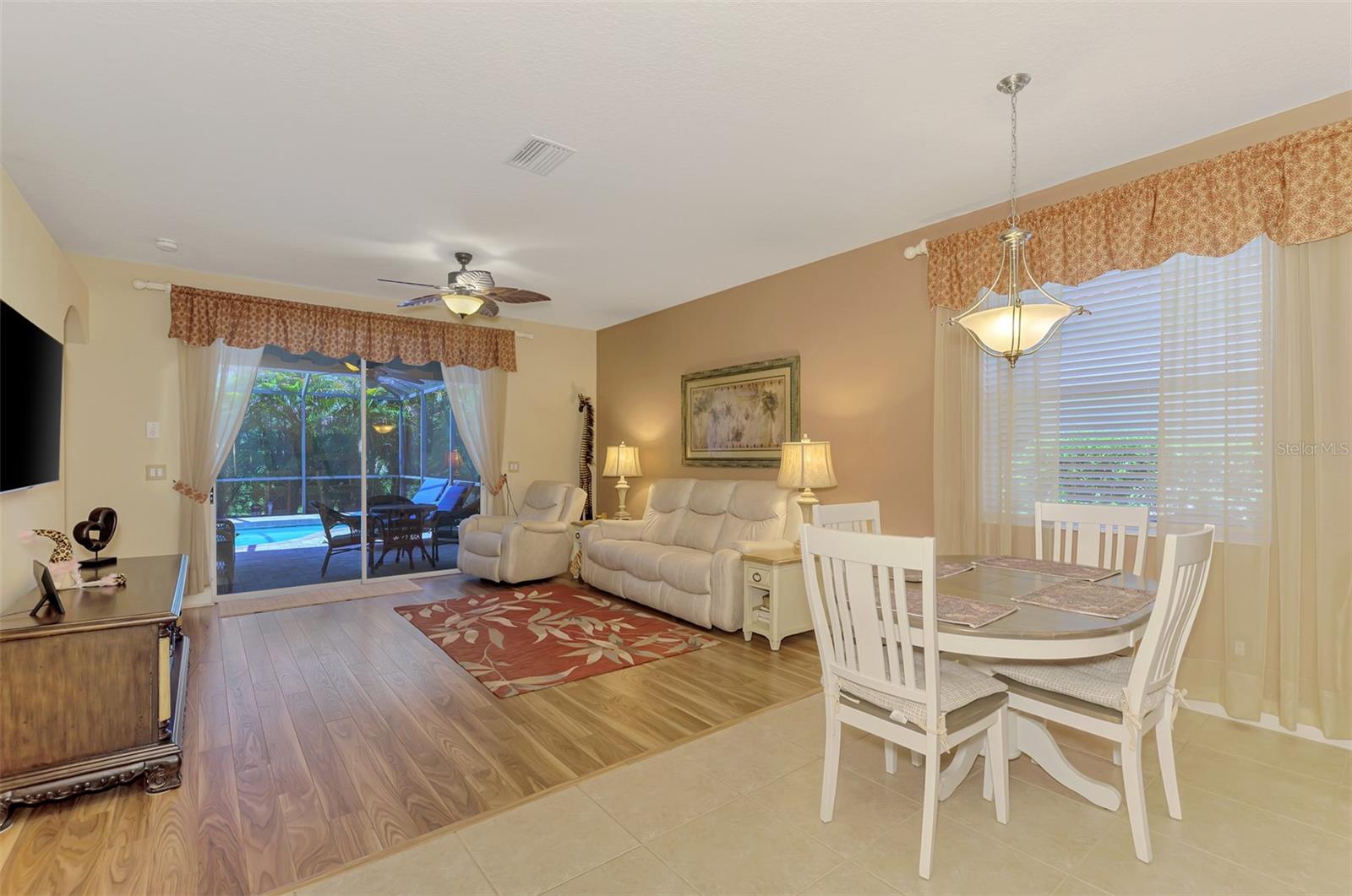 STONEYBROOK AT VENICE - Residential